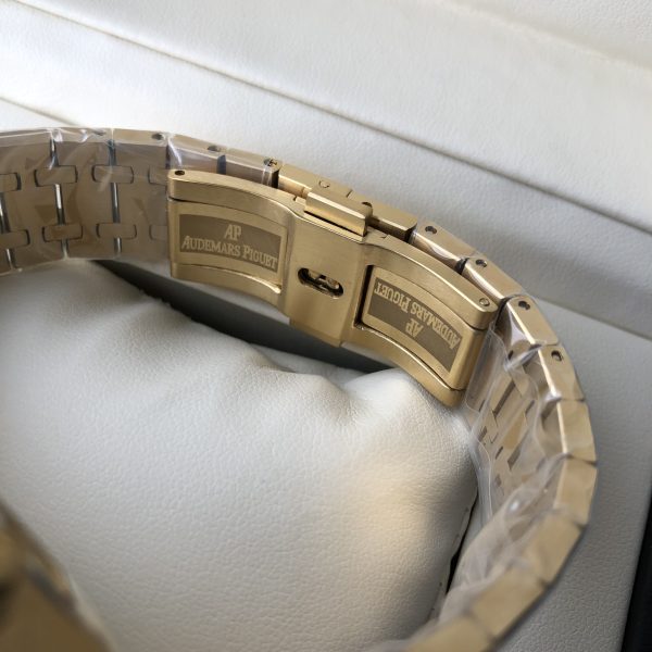 ساعت ای پی رویال اوک مردانه AP Royal Oak GB1