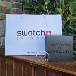 جعبه اورجینال امگا سواچ مرکوری (مون سواچ عطارد) OMEGA MoonSwach BOX2